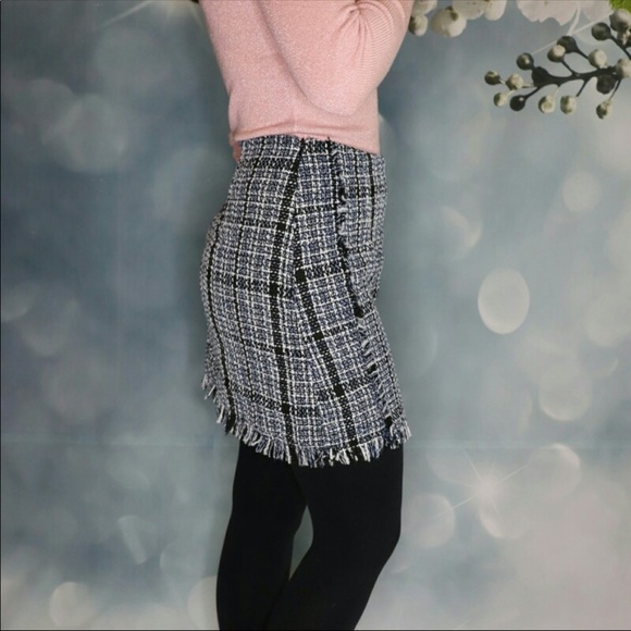 1 Left! Tweed Plaid Mini Skirt w/ Distressed Hem - Picture 6 of 7